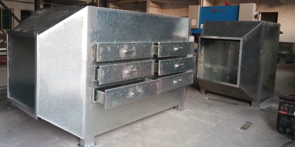 耀先活性炭吸附箱